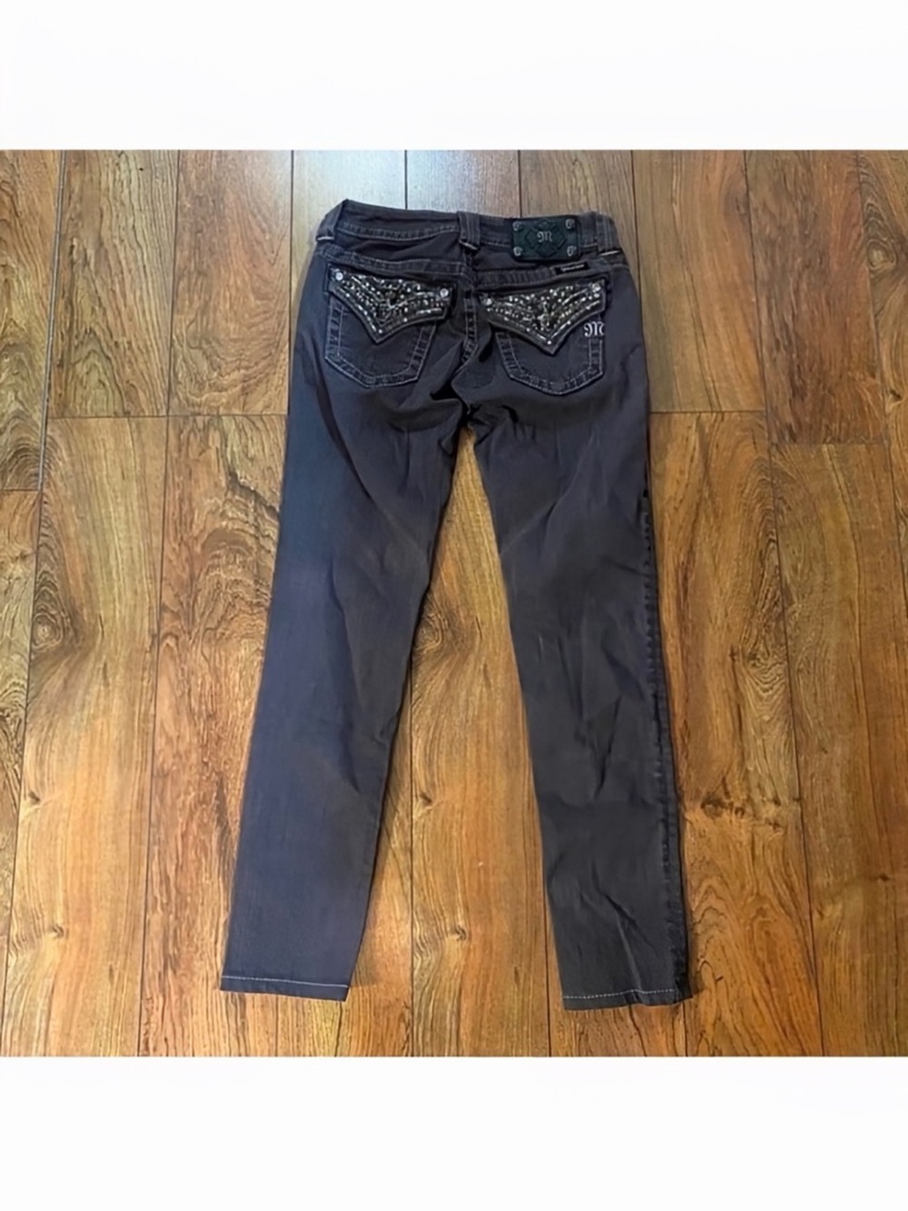 Rare Vintage Like New Gorgeous Miss Me Skinny Jeans Embellished Pkts 33”Inseam